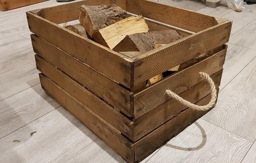 Log basket fire wood - /,